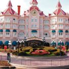 Castiga o excursie la Disneyland!