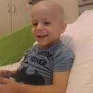 Drama unui băieţel de 3 ani: Un SMS cu textul 'Bogdan' îl ajută în lupta cu cancerul!