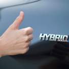 5 motive pentru care merită să îți cumperi o mașină hibrid