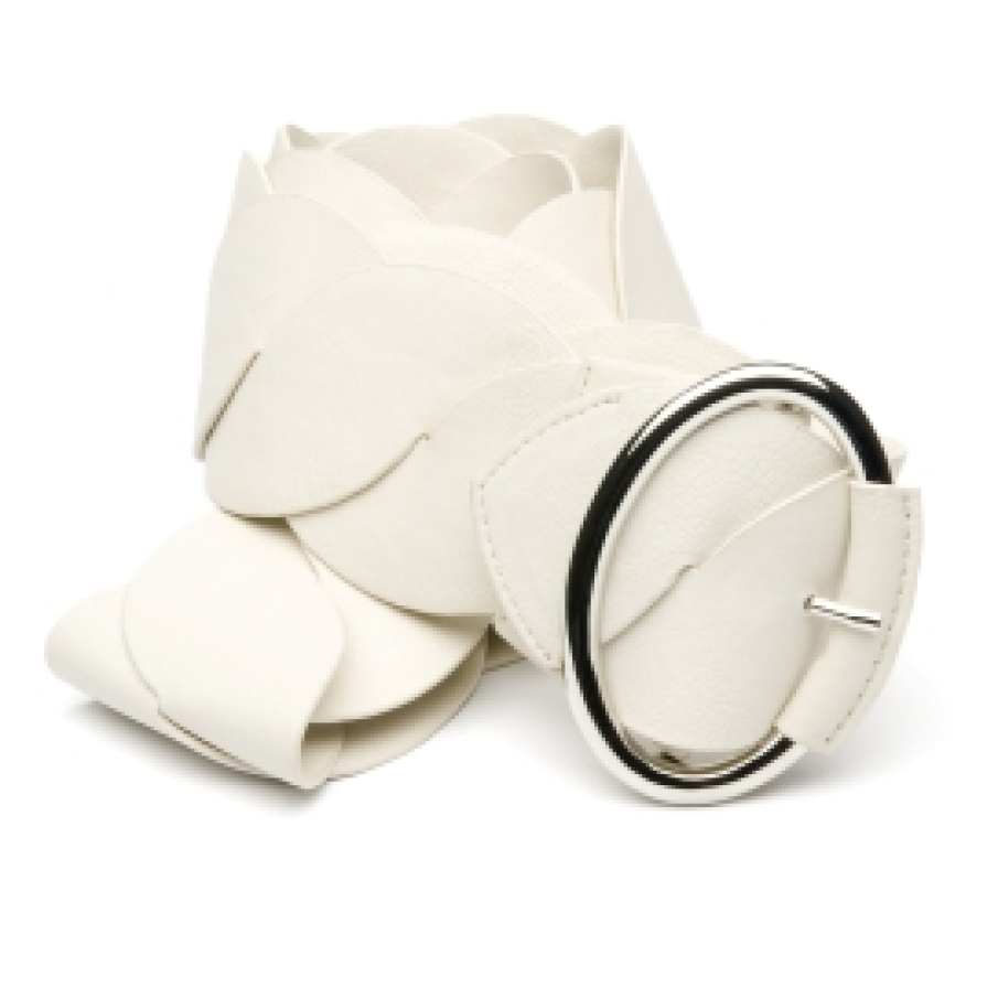 Curea alba, eleganta 