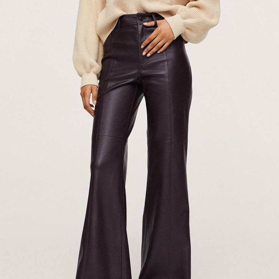 Pantaloni din piele ecologică de inspirație disco 