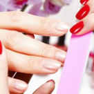 O noua colectie de lac de unghii Farmec