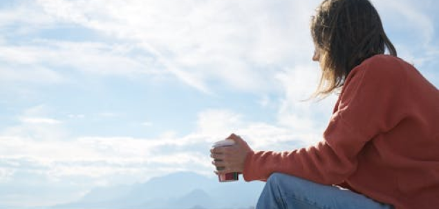  Când închizi ochii și te gândești la viitor, vezi: