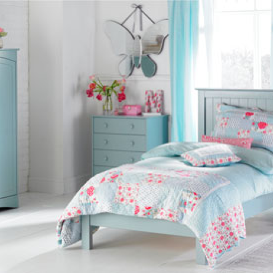 Bleu si culoarea oului de rata