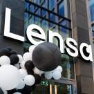Lensa lansează astăzi Black Friday, cu reduceri de până la 90%