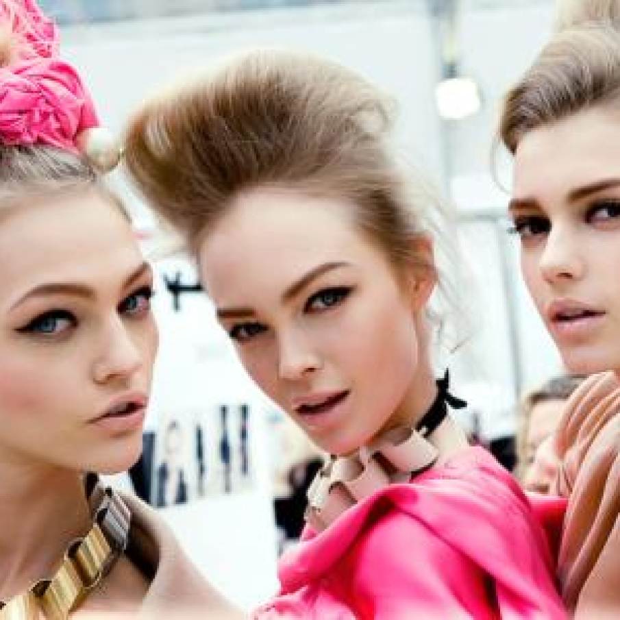 Buze bej, tonuri neutre de piele