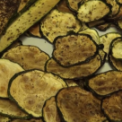 In loc de cartofi prajiti. Chipsuri din dovlecel