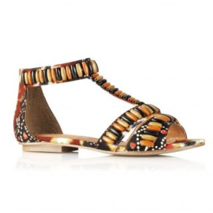 Sandale cu perle din lemn