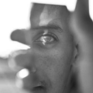 Oamenii care sunt în inima ta, dar pe care vrei din când în când să îi ții de mână 