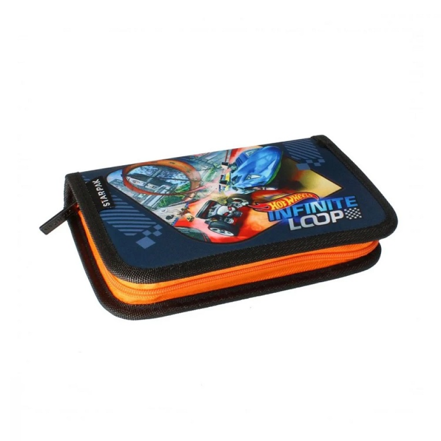 Penarul Starpak Hoț Wheels este complet echipat cu tot ceea ce are nevoie elevul la școală. În interior se află 29 de instrumente.