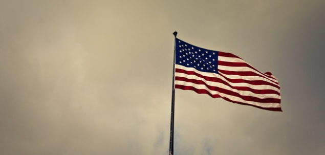 Care este singurul steag din lume care isi schimba culorile?