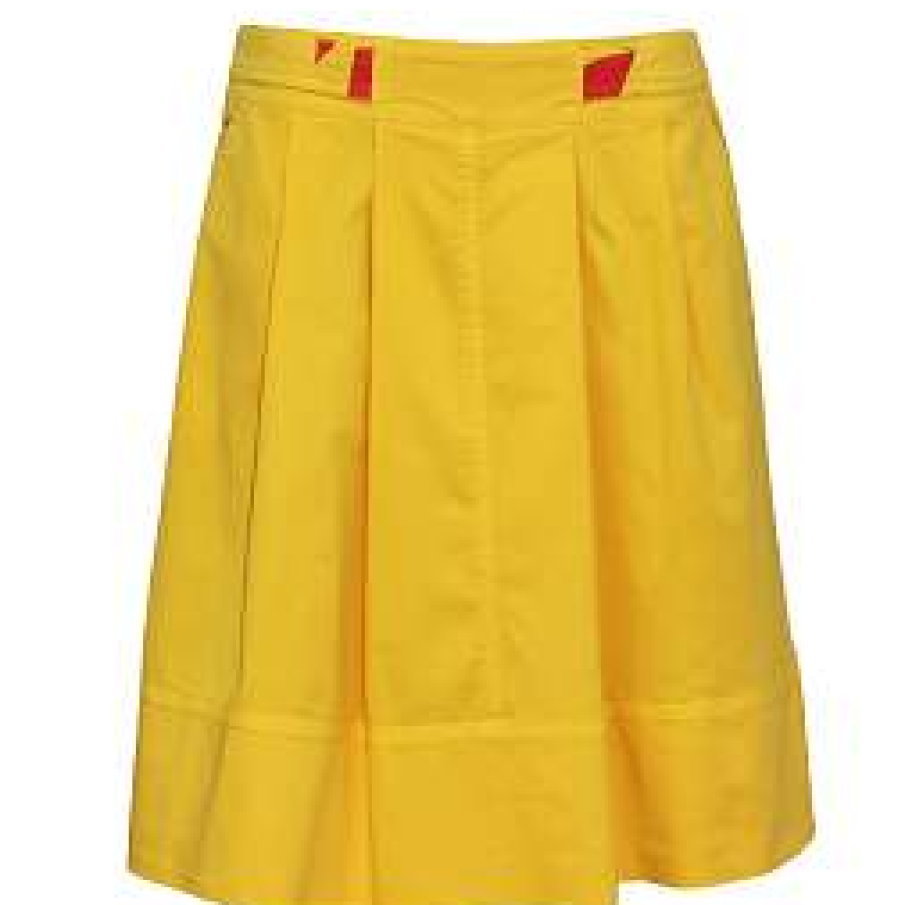 Fusta cu falduri si clini