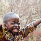 8 lectii puternice despre cresterea copiilor pe care le putem invata de la oamenii triburilor