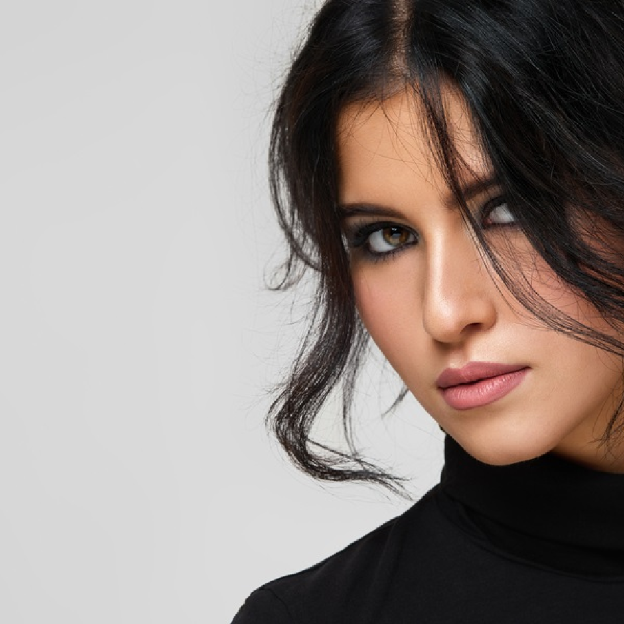 Cercel auriu supradimensionat și masiv 