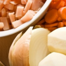 Salata rapida cu piept de pui si svaiter