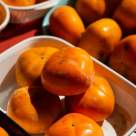 Ce este și cum se mănâncă Kaki? Tot ce trebuie să știi despre fructul auriu al toamnei: beneficii și contraindicații