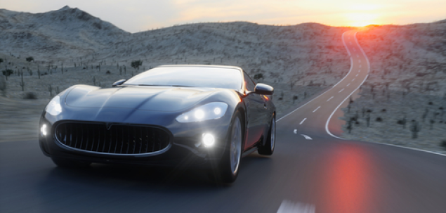 Ce inseamna expresia: A se uita ca la masini straine?