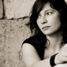 Viata femeilor din Romania: Cum ne afecteaza saracia?