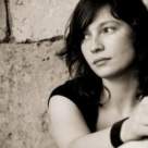 Viata femeilor din Romania: Cum ne afecteaza saracia?