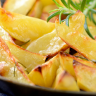 Placere vinovata: Cum sa faci cartofi prajiti la cuptor