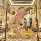 The Marmorosch Bucharest Autograph Collection aduce arta contemporană în prim-plan printr-o instalație imersivă de primăvară