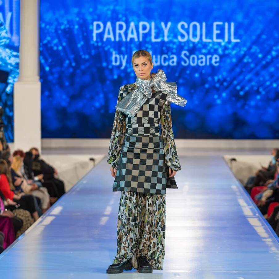 Colecția ”Smokes & Velvet. Get your Punk mood on!” 