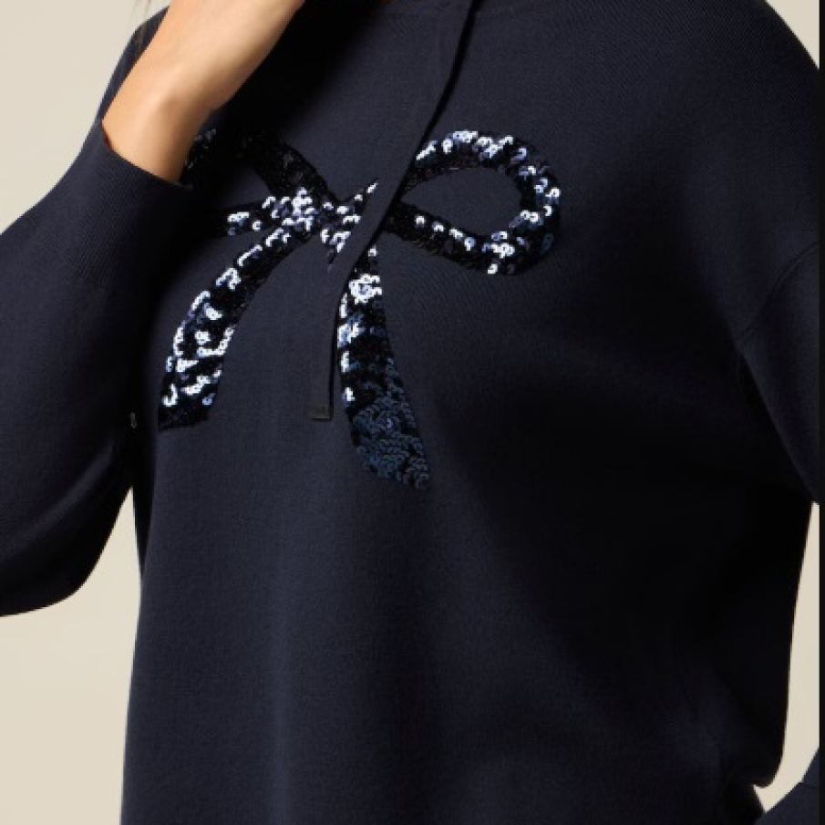 10 piese vestimentare cu paiete pentru un look shiny fabulos