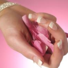 6 remedii naturiste pentru rasfatul unghiilor tale