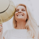 Album cu energie pozitivă: 10 afirmații pentru împuternicire