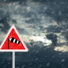 Ciclonul mediteranean aduce vremea rea în România: mută furtunile de la vest la est, în weekend. Zonele afectate