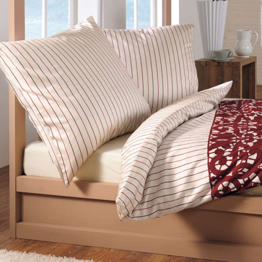 Lenjerie de pat decorativa, cu un design modern
