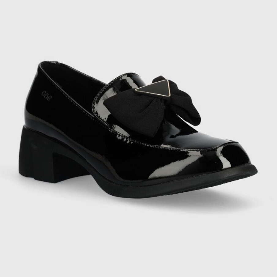 Pumps negri din colecția GOE confecționati din piele lăcuită, cu toc negru și gros 