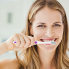 5 semne ca periem in mod gresit dintii