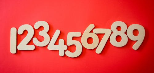 Gândește-te la un număr de la 1 la 9, acesta este: 