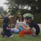 Neutrogena prezintă ”In the Sun”, un documentar plin de inspirație despre sănătatea pielii și protecția solară bazat pe povești reale și produs de Kerry Washington