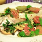 Salau la gratar cu salsa picanta de rosii