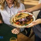 55% dintre români ar renunța la zahăr, în vreme ce doar 28% sunt dispuși să elimine carnea din meniu