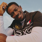 TOMMY HILFIGER COLABOREAZĂ CU F1 ® FILMUL PENTRU COLECȚIA APXGP