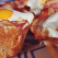 Mic dejunul campionilor: Muffins de oua si bacon