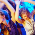 Cum a ajuns un cuplu de OCTOGENARI la o petrecere RAVE ILEGALA