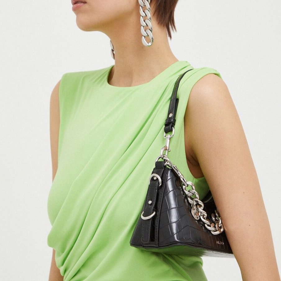 Poșetă mică din colecția Aldo cu lanț auriu decorativ și curea reglabilă detașabilă 