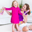 Povestea unei mame care si-a educat copiii sa o ajute din proprie initiativa la treburile casei