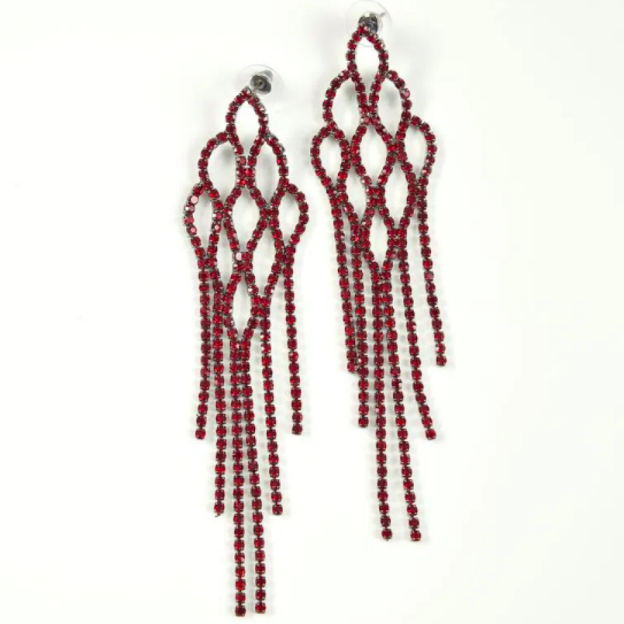 Cercei lungi cu pietre roșii