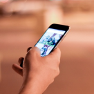 CINA IN FAMILIE: Doi fii stau pe telefoanele mobile. Ce a facut tatal?...