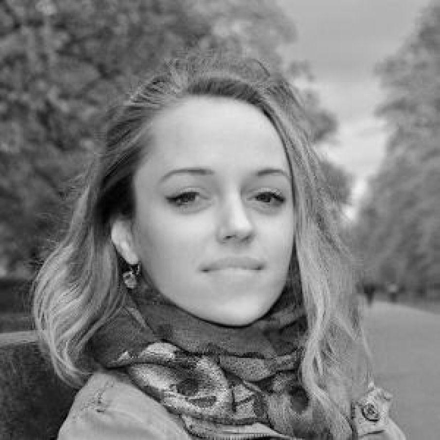 Iulia Dibu -  protest prin dans