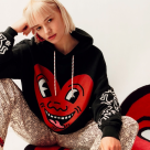 TOMMY HILFIGER LANSEAZĂ COLECȚIA CAPSULĂ TOMMY JEANS ÎMPREUNĂ CU KEITH HARING
