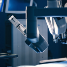 Chirurgia robotică poate salva fertilitatea pacientelor în cazul endometriozei