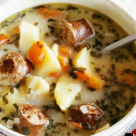 Ciorba cu carnati afumati si zeama de varza