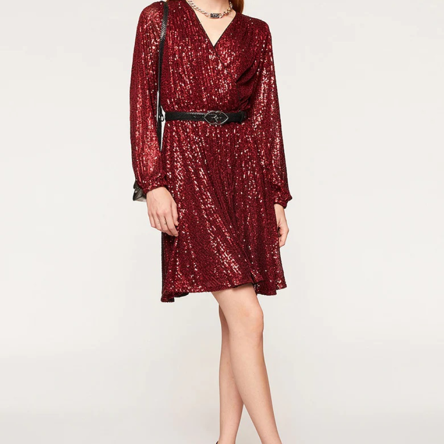 Rochie feminină și delicată cu paiete de la Motivi, în nuanță de roșu bordeaux sau roșu închis