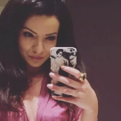 Decolteul Ancăi Dinicu a stârnit imaginația internauților! În ce ipostaze sexy a pozat actrița